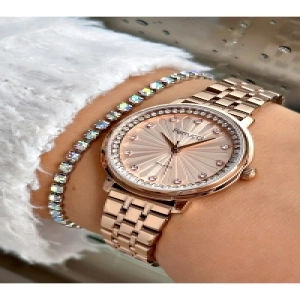 FERRUCCİ ROSE TAŞLI RAKAMLI METAL KADIN KOL SAATİ