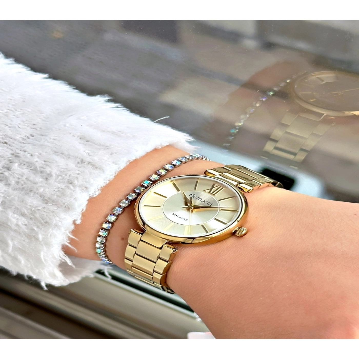 FERRUCCİ BOMBE CAMLI GOLD METAL KADIN KOL SAATİ hover