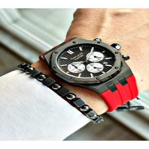 FUNCTION SİYAH KADRANLI TAKVİMLİ KIRMIZI SİLİKON ERKEK KOL SAATİ