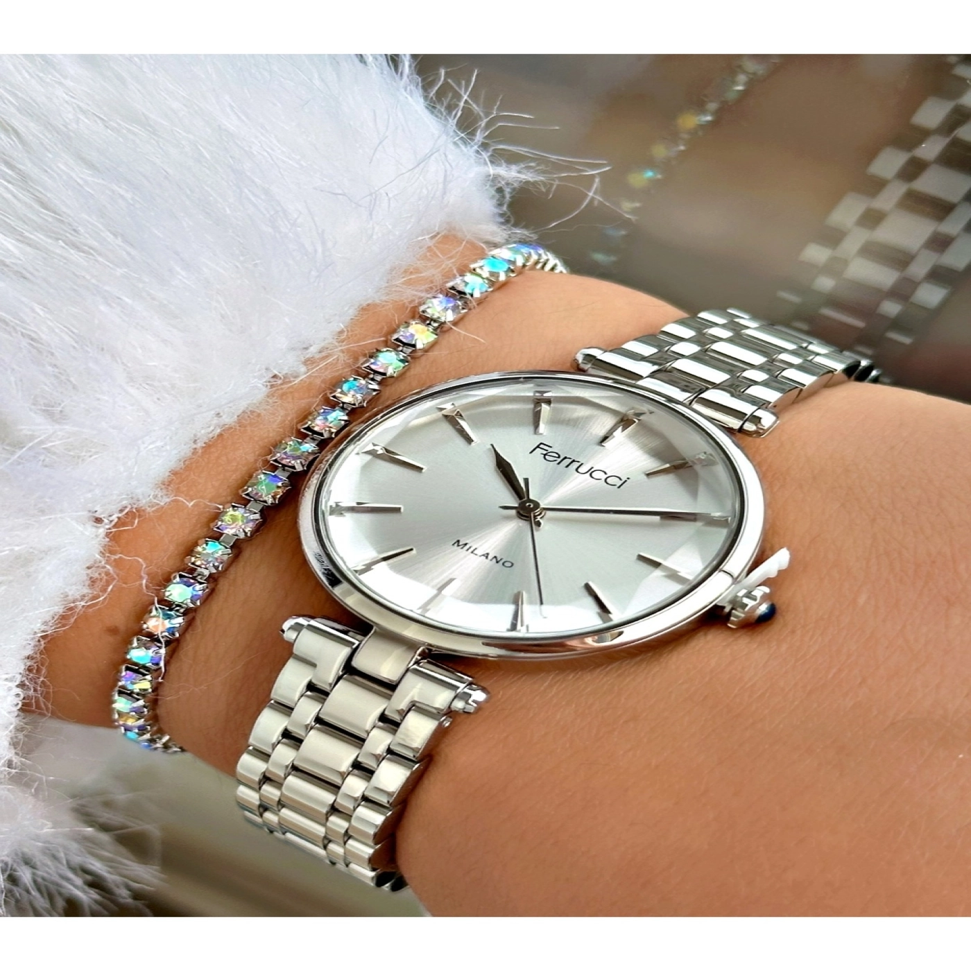 GÜMÜŞ METAL KADIN KOL SAATİ