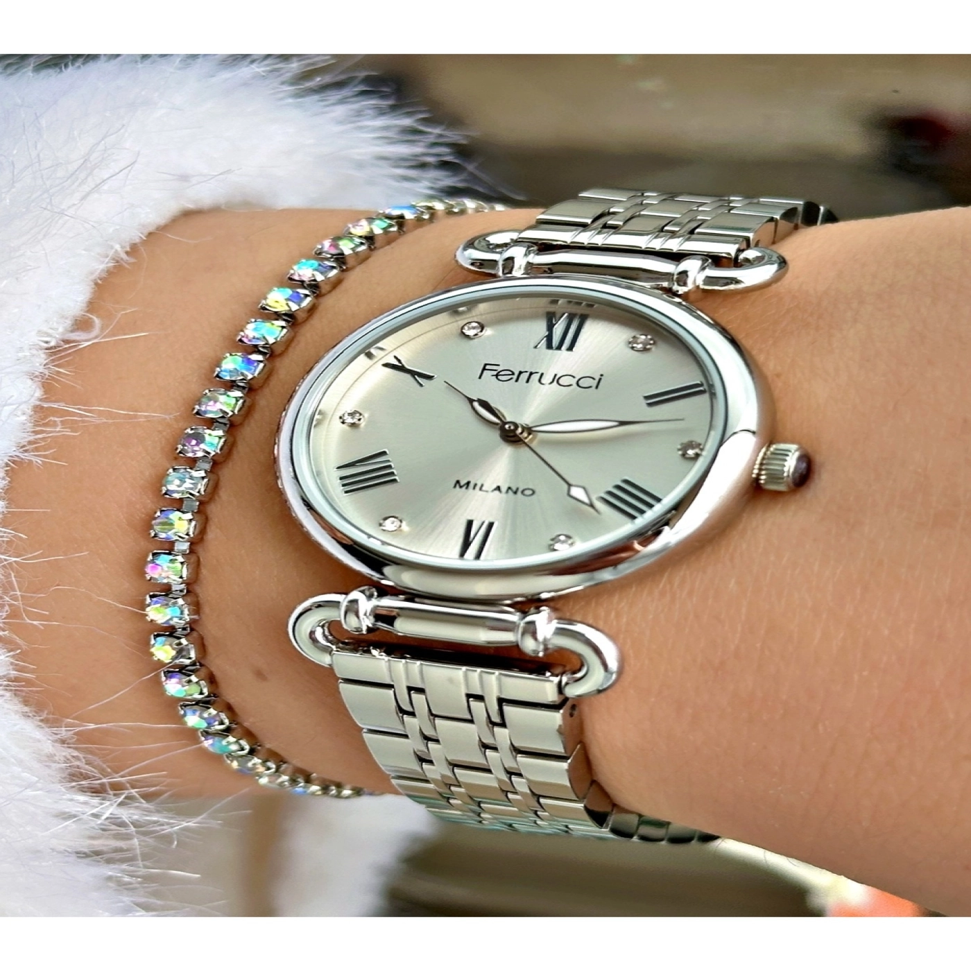 FERRUCCİ GÜMÜŞ METAL KADIN KOL SAATİ