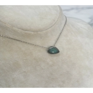 925 Ayar Gümüş Kalpli Taş Modeli Gümüş Kolye