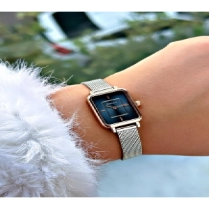 Gümüş Rengi Çelik Kordon Kadın Kol Saati 03361