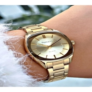 Altın Rengi Çelik Kordon Kadın Kol Saati (2 Yıl Garantili, 3 atm Su Geçirmezlik, Günlük, Şık)