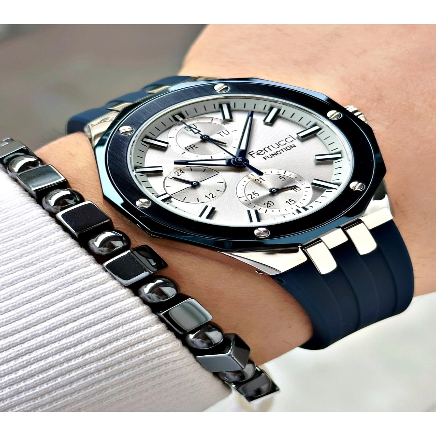 FERRUCCİ GÜMÜŞ KADRAN FUNCTION LACİVERT SİLİKON ERKEK KOL SAATİ
