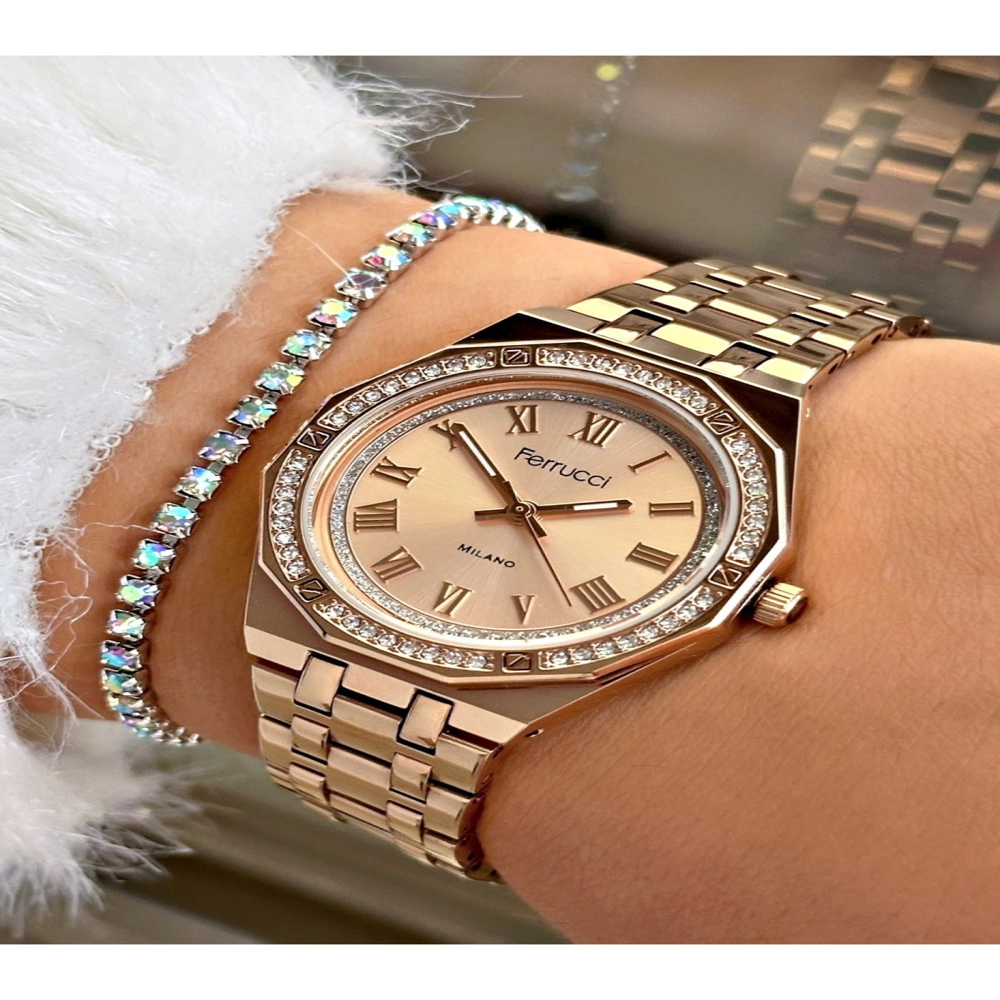 ROMA RAKAMLI TAŞLI ROSE KADIN METAL KOL SAATİ