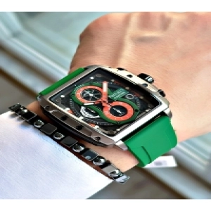 FUNCTION YEŞİL KADRANLI TAKVİMLİ KAREYEŞİL SİLİKON ERKEK KOL SAATİ