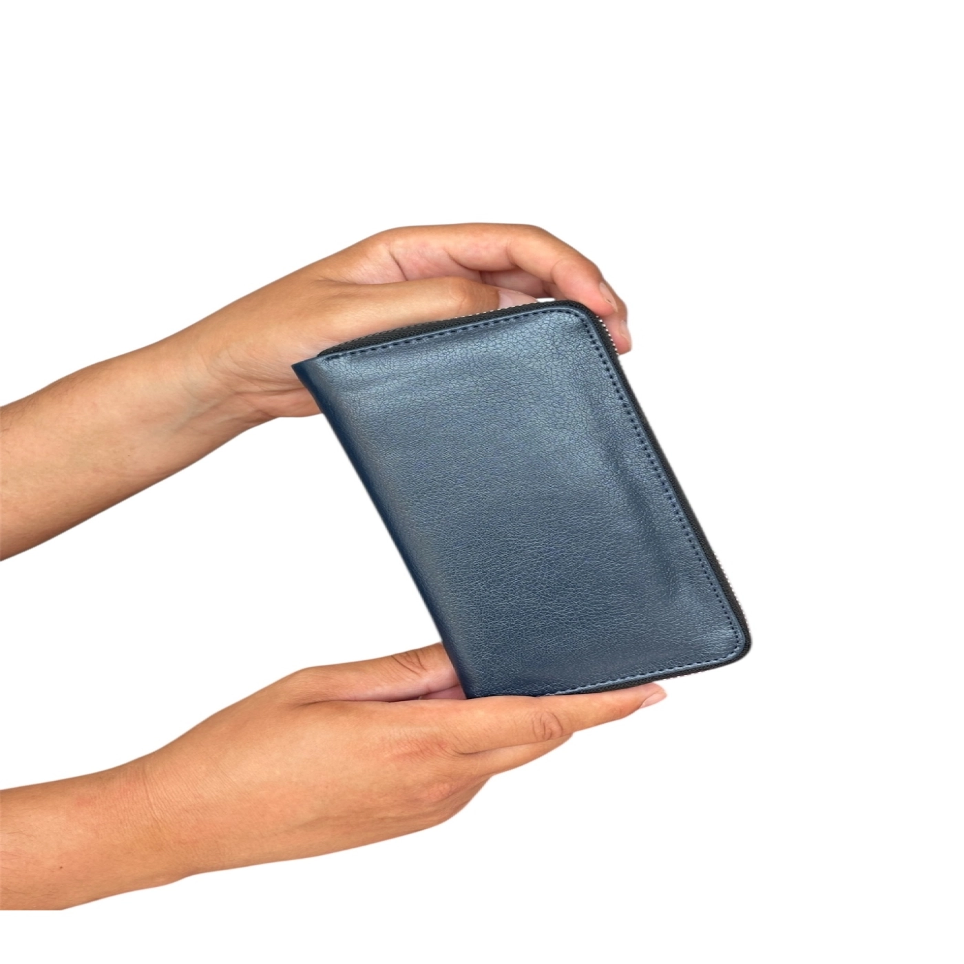 Premium Serisi Lüks Deri Dikey Fermuarlı Telefon Bölmeli Cüzdan Kemer Kartlık Ve Bileklik Erkek Seti hover