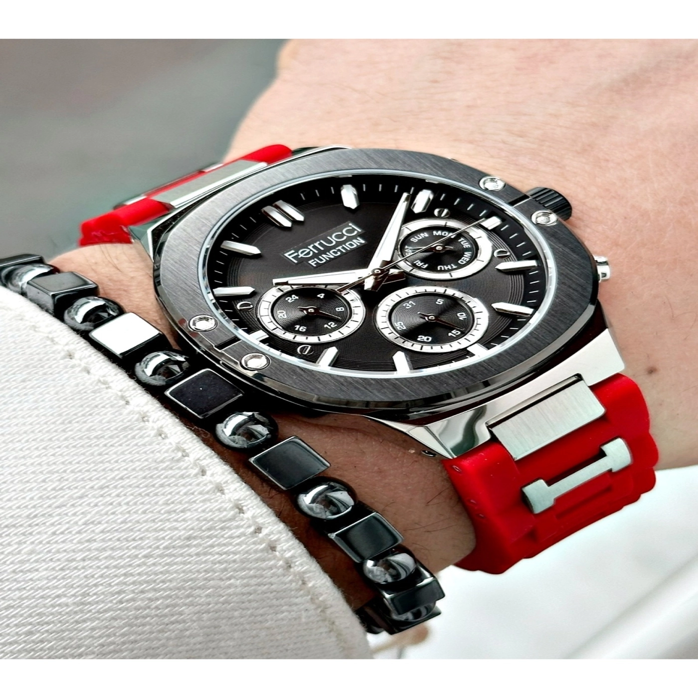 FERRUCCİ FUNCTION KIRMIZI KORDONLU SİLİKON ERKEK KOL SAATİ