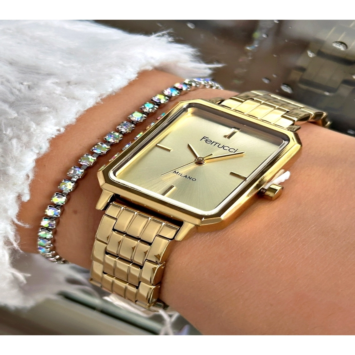 FERRUCCİ KARE GOLD METAL KADIN KOL SAATİ