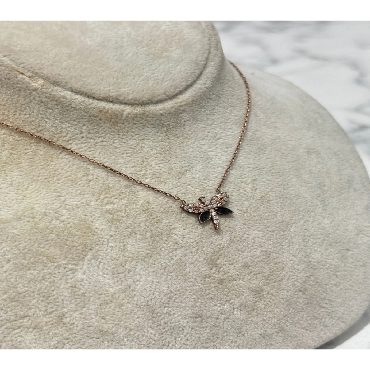 925 Ayar Gümüş Rose Gold Kelebek Modeli Gümüş Kolye