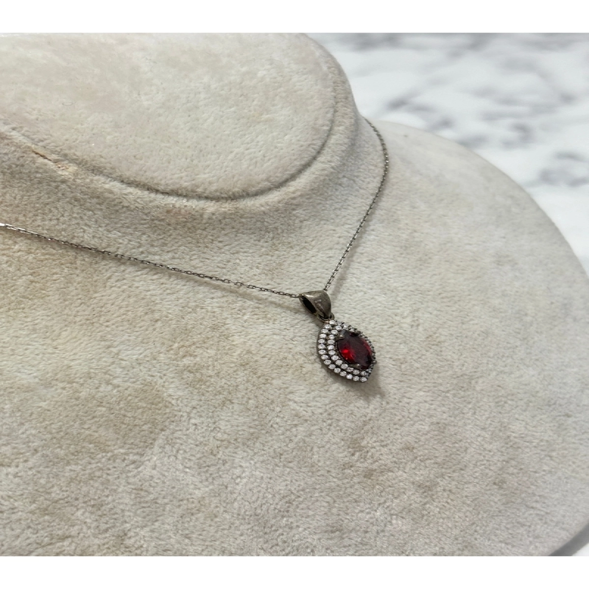 925 Ayar Gümüş Kırmızı Taşlı Gümüş Kolye