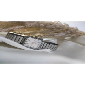 Minimal Kadın Kol Saati