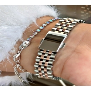 BEYAZ KADRANLI TAŞ RAKAMLI ROSE GÜMÜŞ KADIN METAL KOL SAATİ