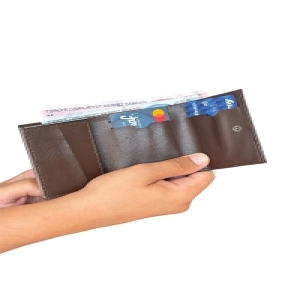 Premium Serisi Özel Kutulu Lüks Deri Mekanizmalı Cüzdan Kemer Kartlık Ve Saat Erkek Seti