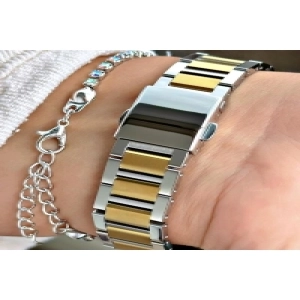 FC 0925 14379M.4 640043 Metal Kadın Kol Saati