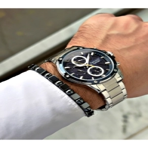 FERRUCCİ LACİVERT KADRANLI FUNCTION GÜMÜŞ METAL ERKEK KOL SAATİ