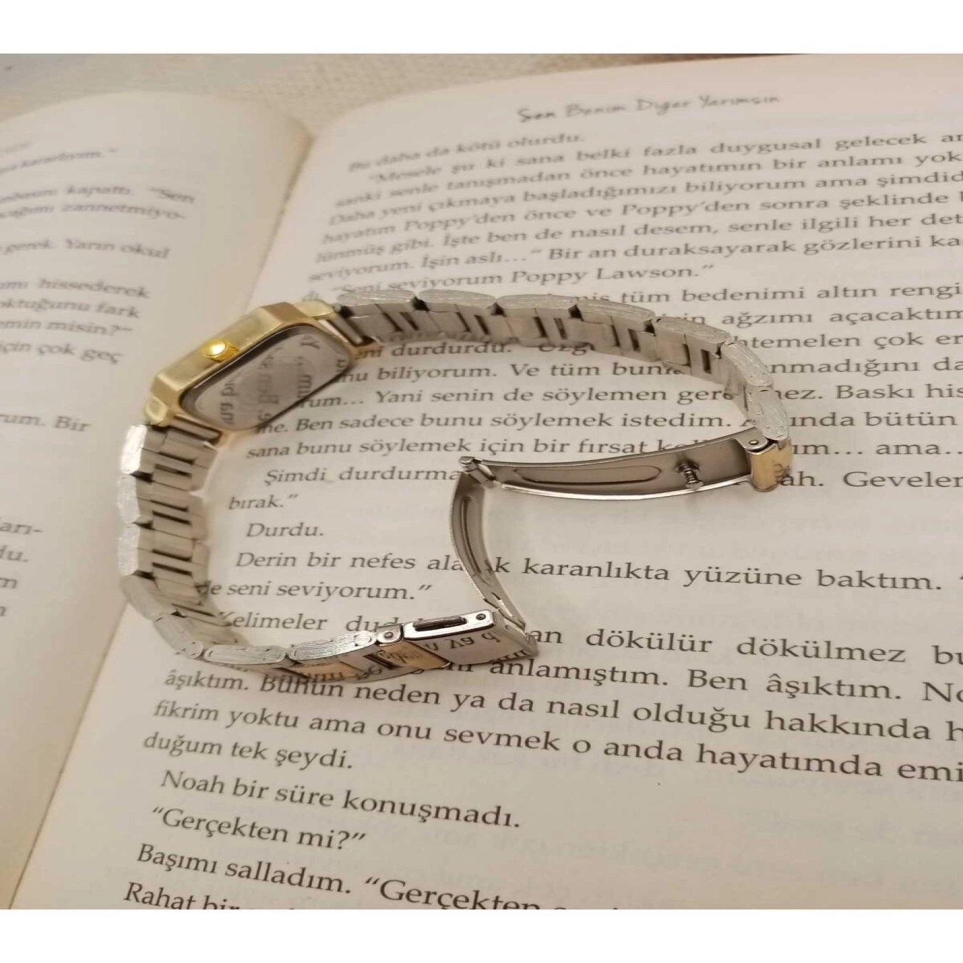 Vitoria Gümüş Renk Kordon Saat bb0056 hover