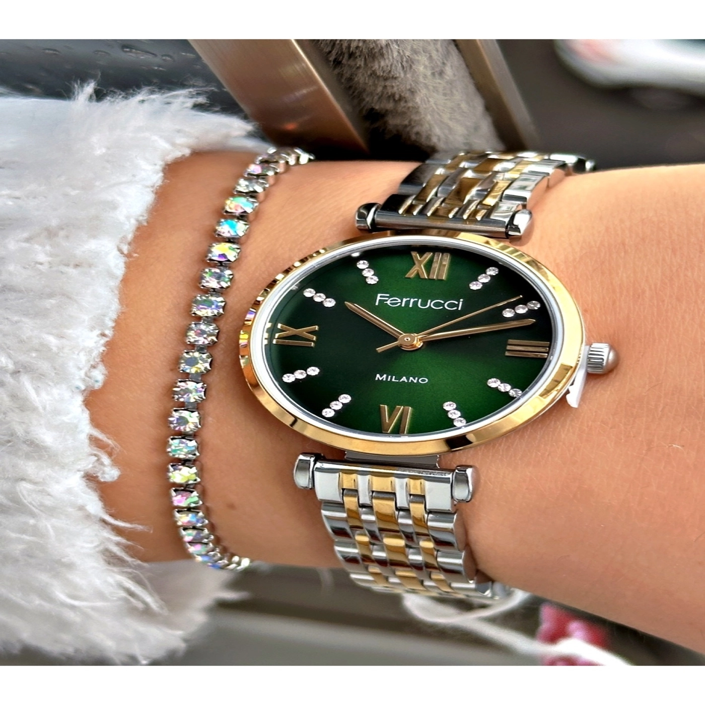 FERRUCCİ RAKAMLARI TAŞLI YEŞİL KADRANLI  GOLD KADIN METAL KOL SAATİ