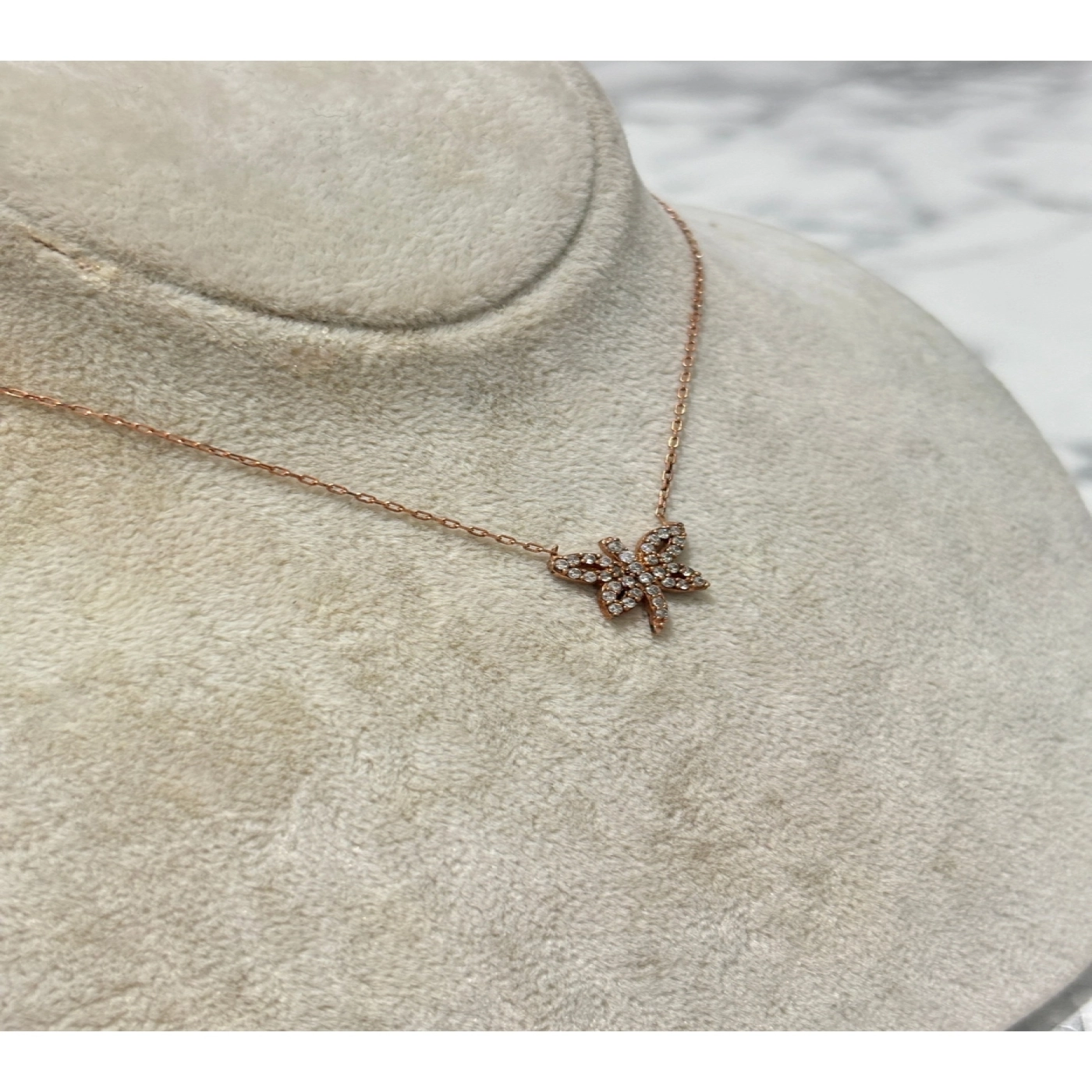 925 Ayar Gümüş Rose Gold Taşlı Modeli Gümüş Kolye