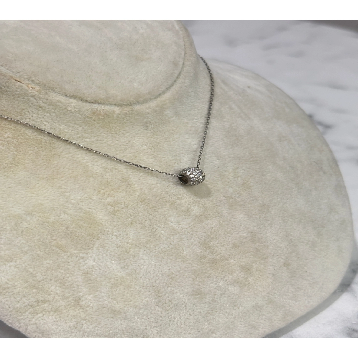 925 Ayar Gümüş Taşlı Yuvarlak Modeli Gümüş Kolye