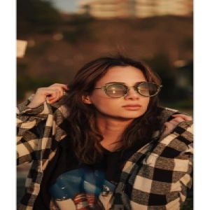 Yuvarlak Premium Tasarım Çerçeveli Kadın Güneş Gözlüğü