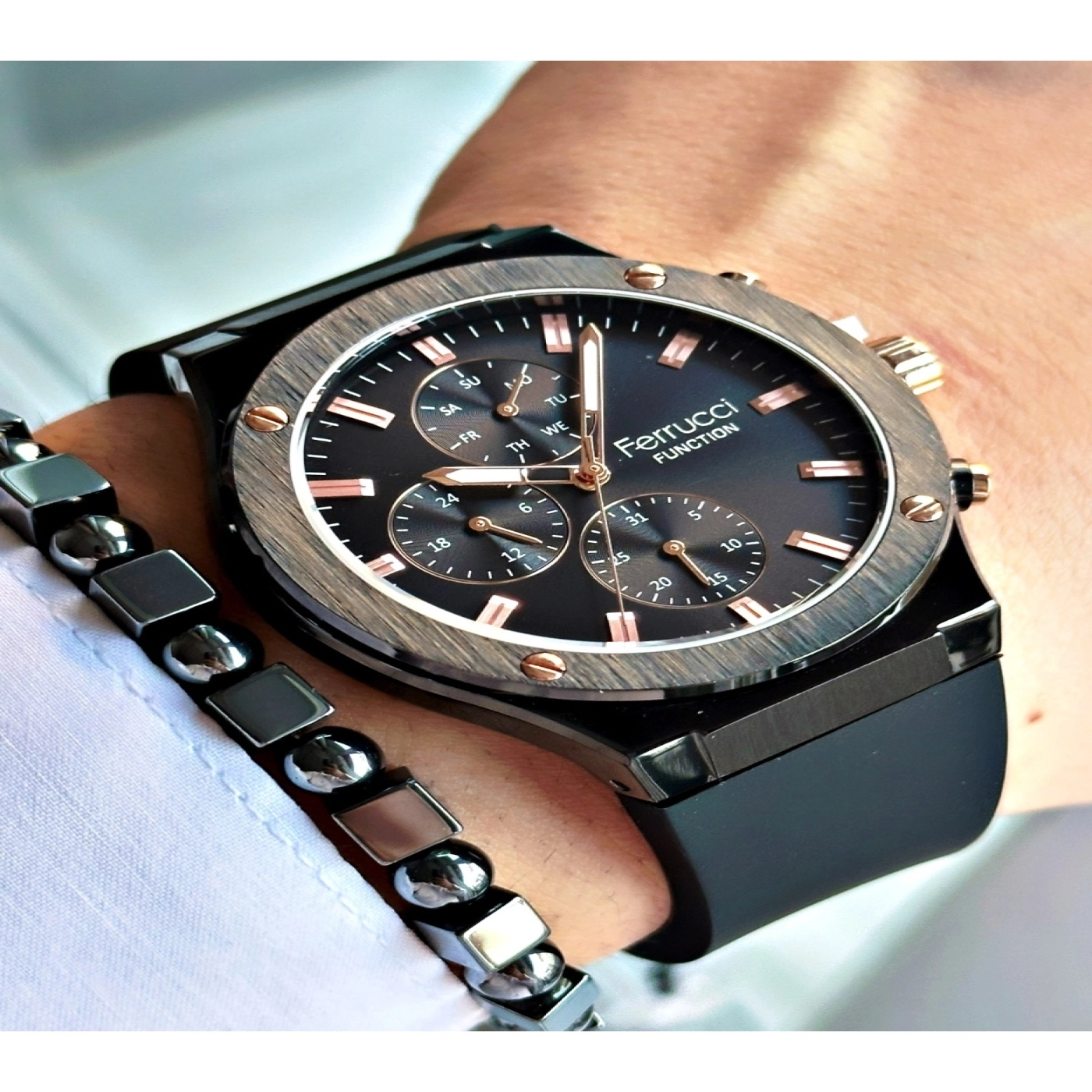 Functıon Siyah Kadranlı Rose Rakamlı Siyah Silikon Erkek Kol Saati