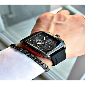 FUNCTION SİYAH KADRANLI TAKVİMLİ KARE SİYAH SİLİKON ERKEK KOL SAATİ