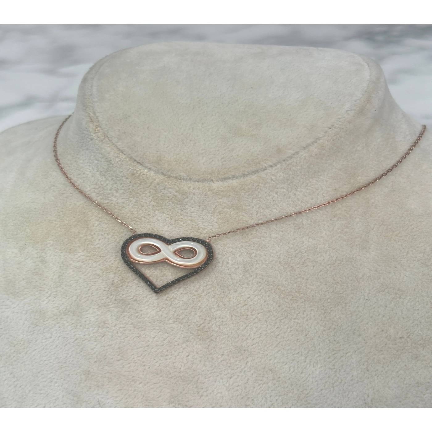 925 Ayar Gümüş Taşlı  Rose Gold Kalpli Modeli Gümüş Kolye