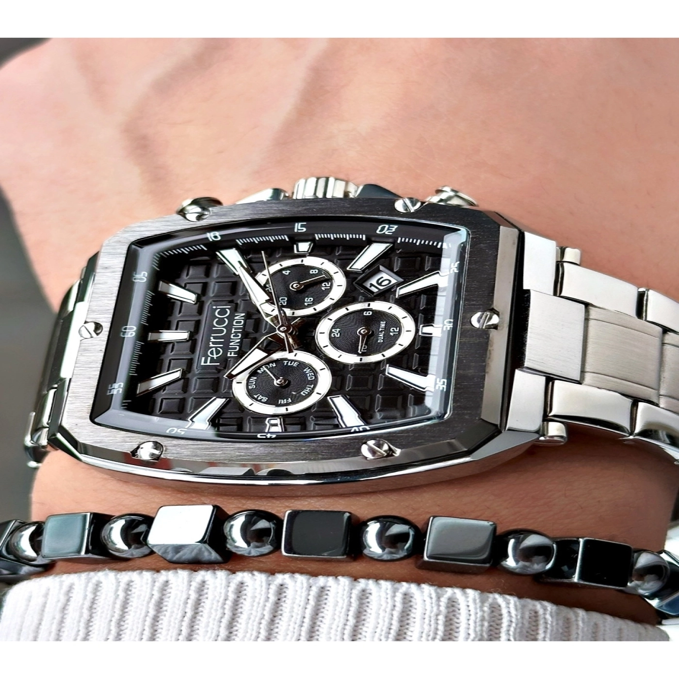 FERRUCCİ FUNCTION SİYAH KADRANLI KARE GRİ METAL ERKEK KOL SAATİ hover