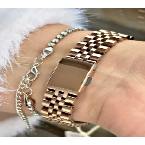 FERRUCCİ  KESME CAMLI RAKAMLARI TAŞLI ROSE METAL KADIN KOL SAATİ