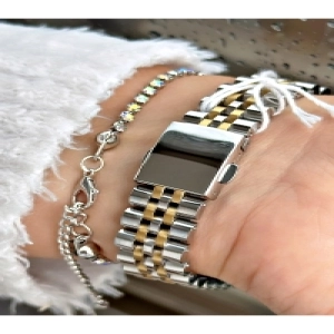 FERUCCİ GOLD GÜMÜŞ METAL KADIN KOL SAATİ