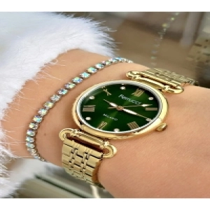 FERRUCCİ YEŞİL KADRANLI GOLD METAL KADIN KOL SAATİ