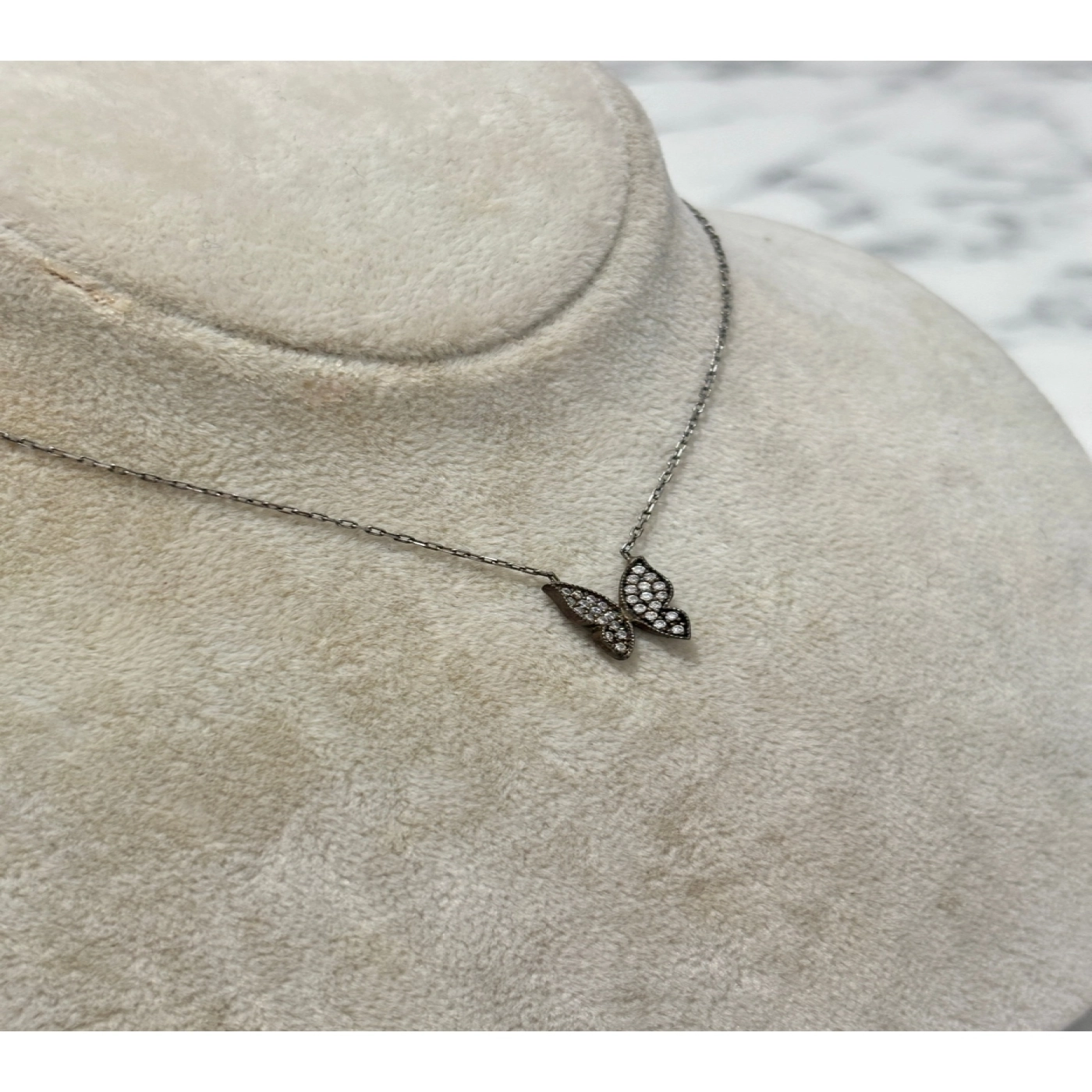 925 Ayar Gümüş Minimal Kelebek Modeli Gümüş Kolye