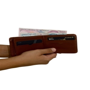 Premium Serisi Lüks Deri Classic Crazy Deri Cüzdan Kartlık Bileklik Ve Kemer Seti