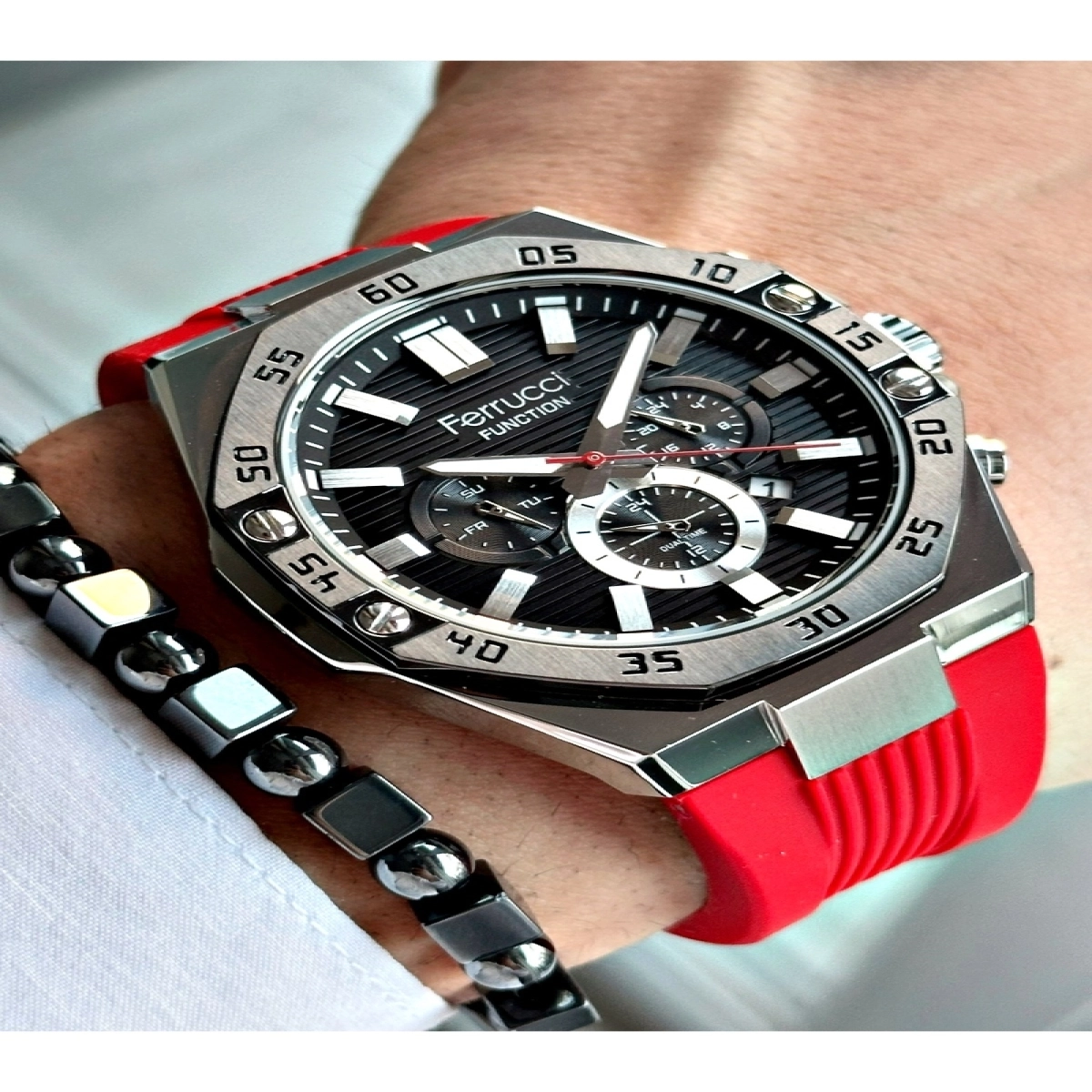 Functıon Siyah Kadranlı Kırmızı Silikon Erkek Kol Saati