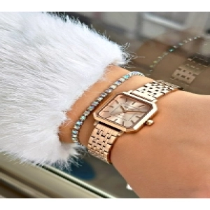 KARE ROSE KADIN METAL KOL SAATİ