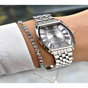 ROMA RAKAMLI KARE GÜMÜŞ METAL KADIN KOL SAATİ