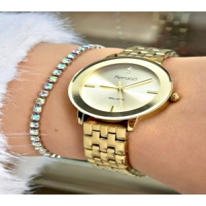 FERRUCCİ GOLD METAL KADIN KOL SAATİ