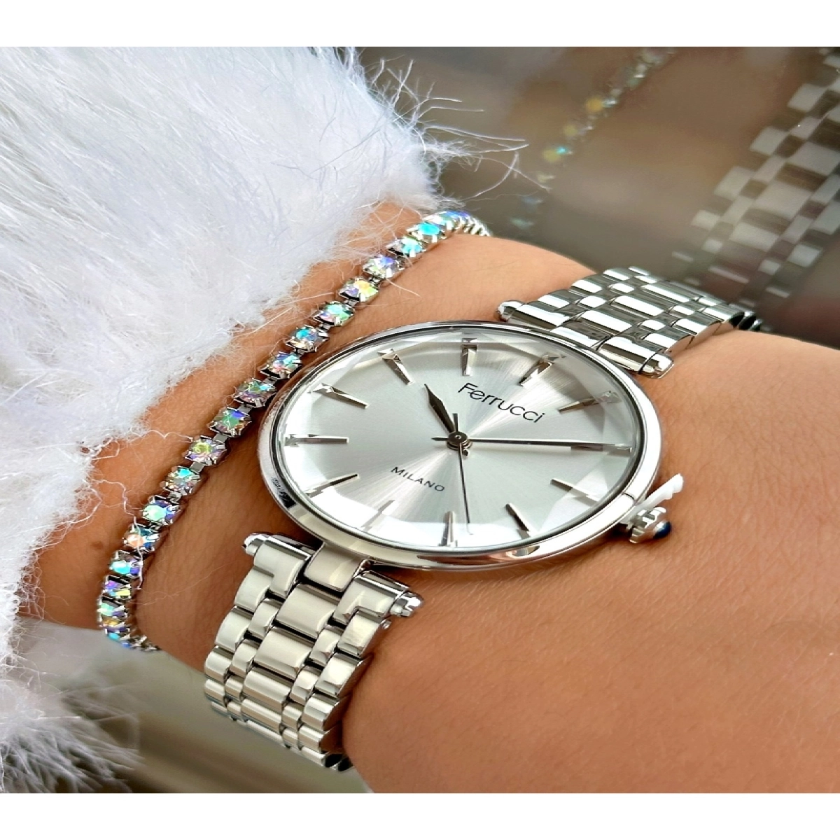 GÜMÜŞ METAL KADIN KOL SAATİ