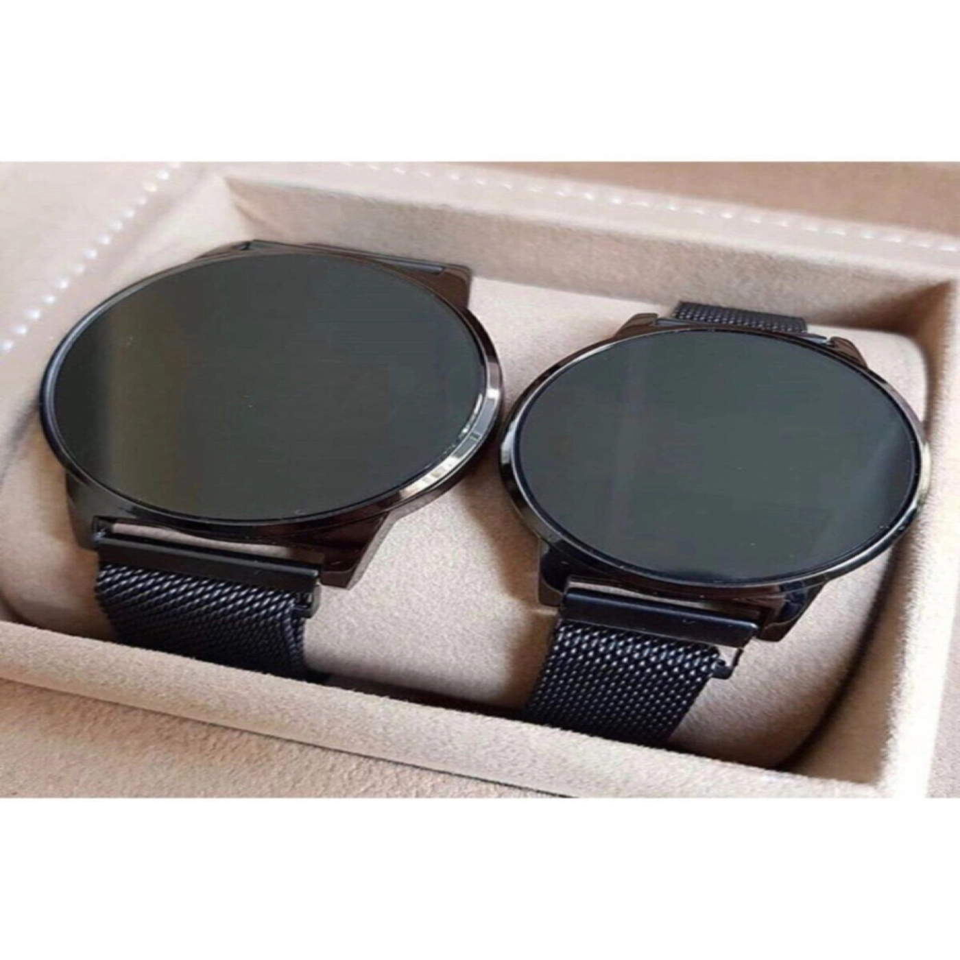 Siyah Dijital Dokunmatik Ekran Mıknatıs Kordonlu Çift Saati