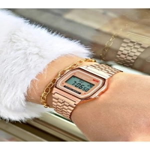 Retro Minimal Özel Serisi Metal Kordon Digital Kol Saati-Bileklik Hediyeli