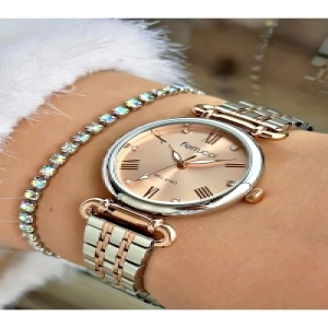 FERRUCCİ ROSE KADRANLI ROSE GÜMÜŞ METAL KADIN KOL SAATİ