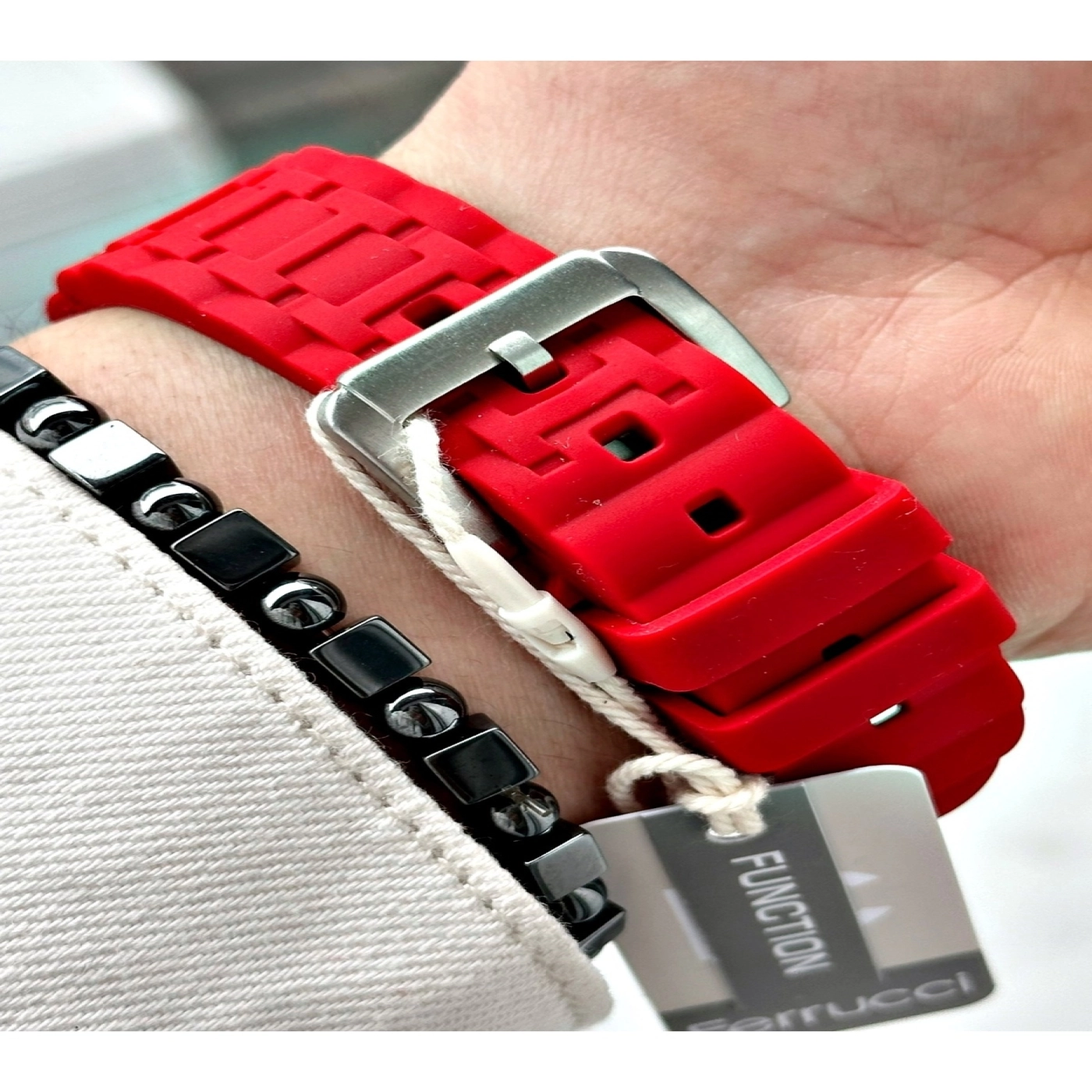 FERRUCCİ FUNCTION KIRMIZI KORDONLU SİLİKON ERKEK KOL SAATİ hover