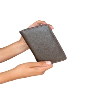 Premium Serisi Lüks Deri Dikey Fermuarlı Telefon Bölmeli Cüzdan Kemer Kartlık Ve Çakmak Erkek Seti