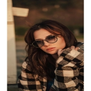 Yuvarlak Premium Tasarım Çerçeveli Kadın Güneş Gözlüğü