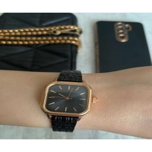 Minimal Kare Kadran Çelik Kordon Retro Kadın Kol Saati