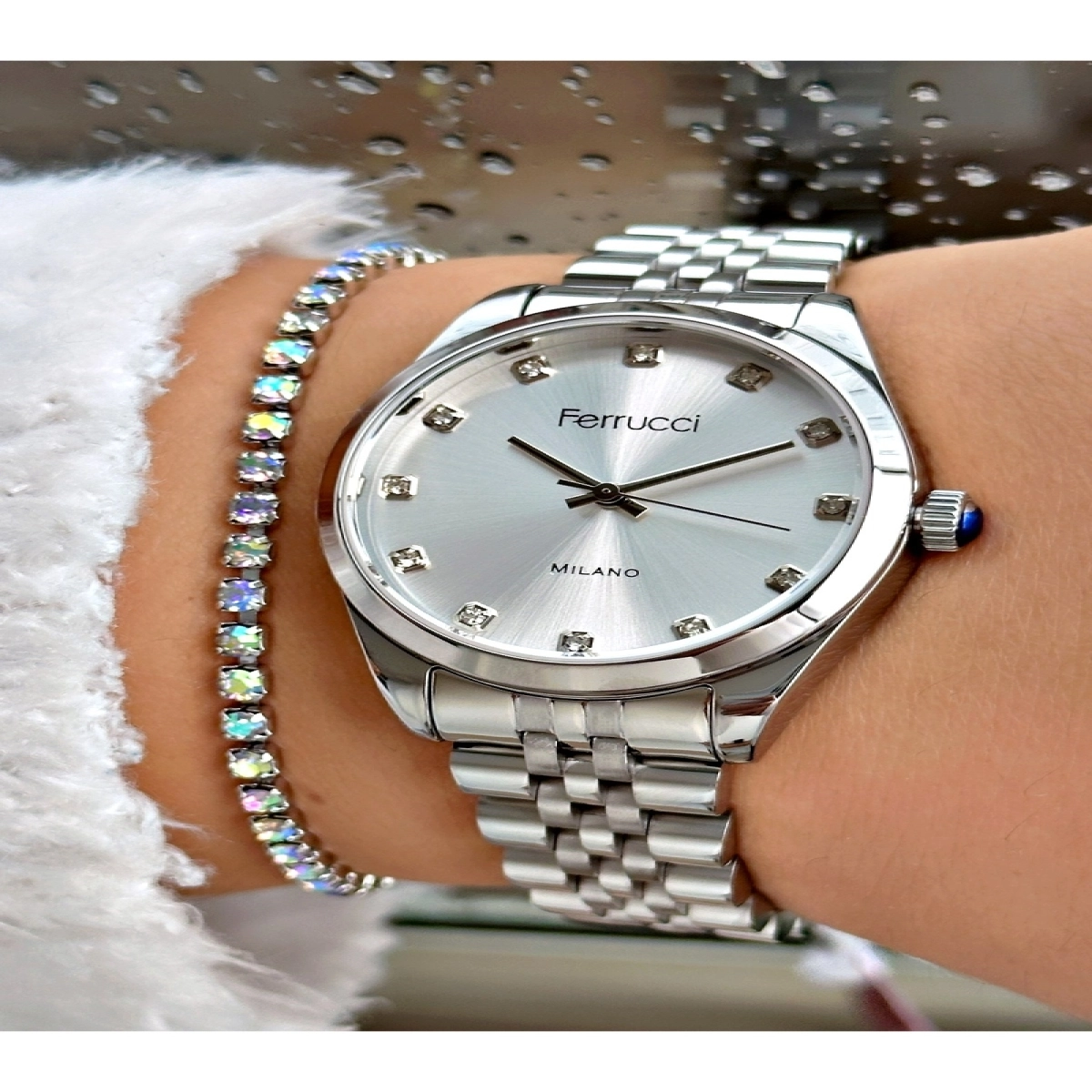 FERRUCCİ TAŞ RAKAMLI GÜMÜŞ METAL KADIN KOL SAATİ