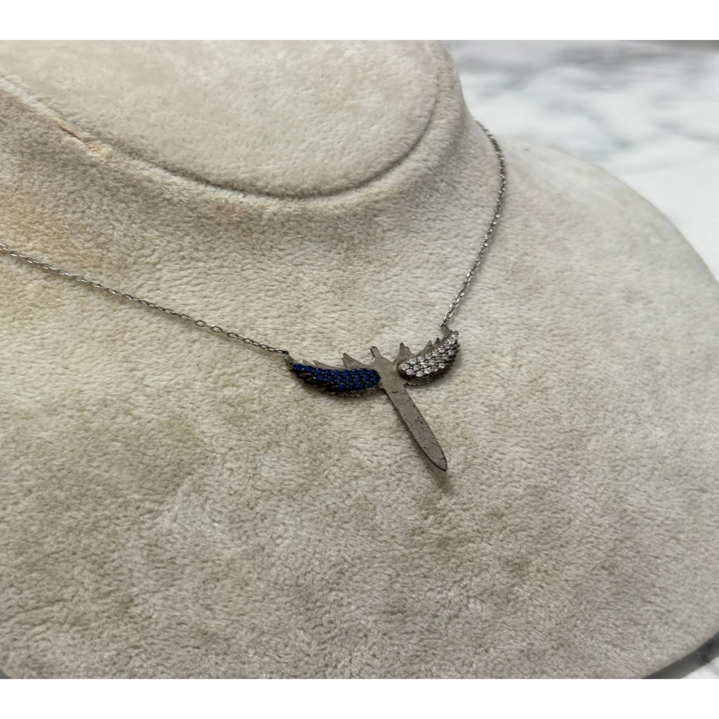 925 Ayar Gümüş Taşlı Kılıç Modeli Gümüş Kolye