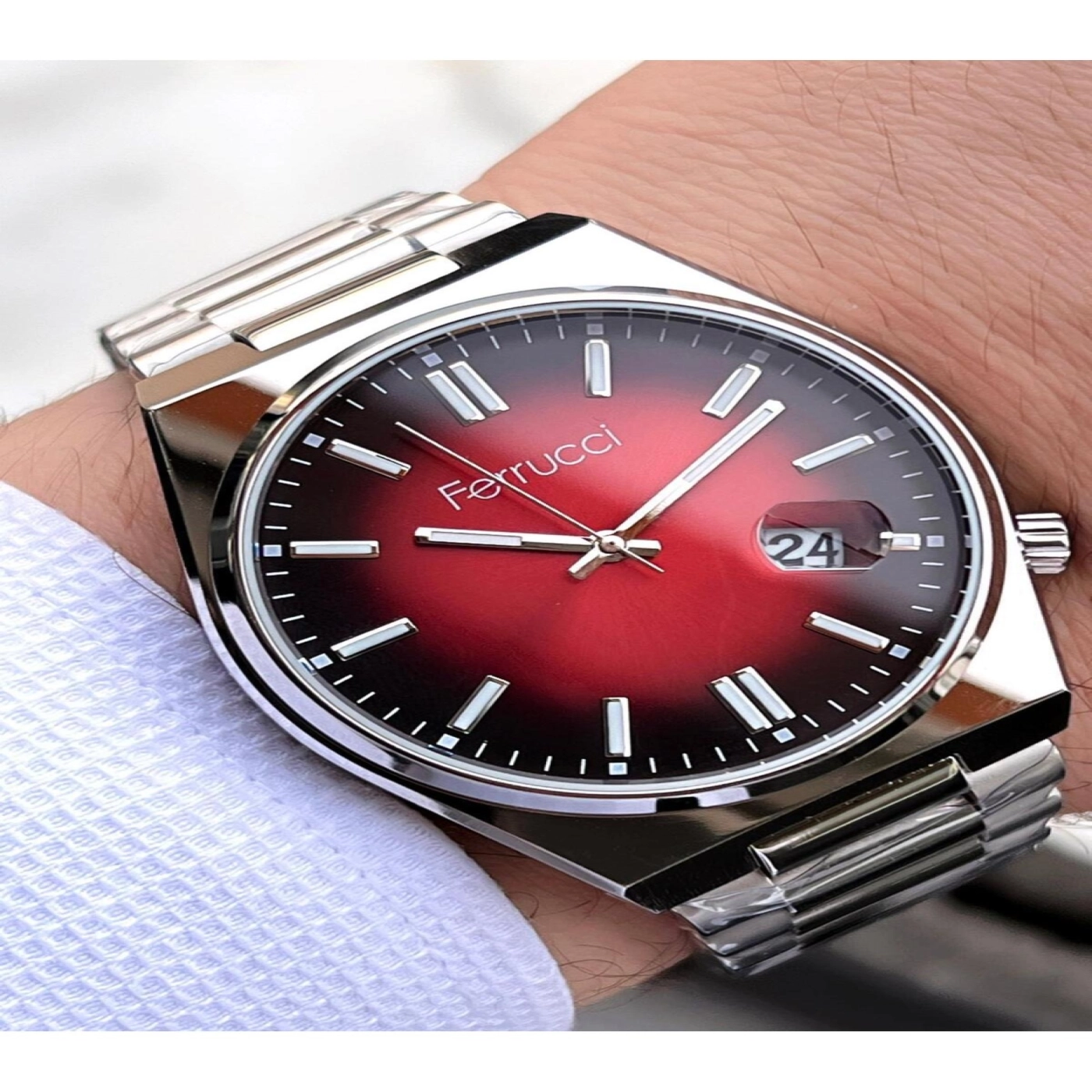 Tsuyosa Model Çelik Kordon Takvimli Kadran 30 Mt Suya Dayanıklı Erkek Kol Saati EFC.03223.8